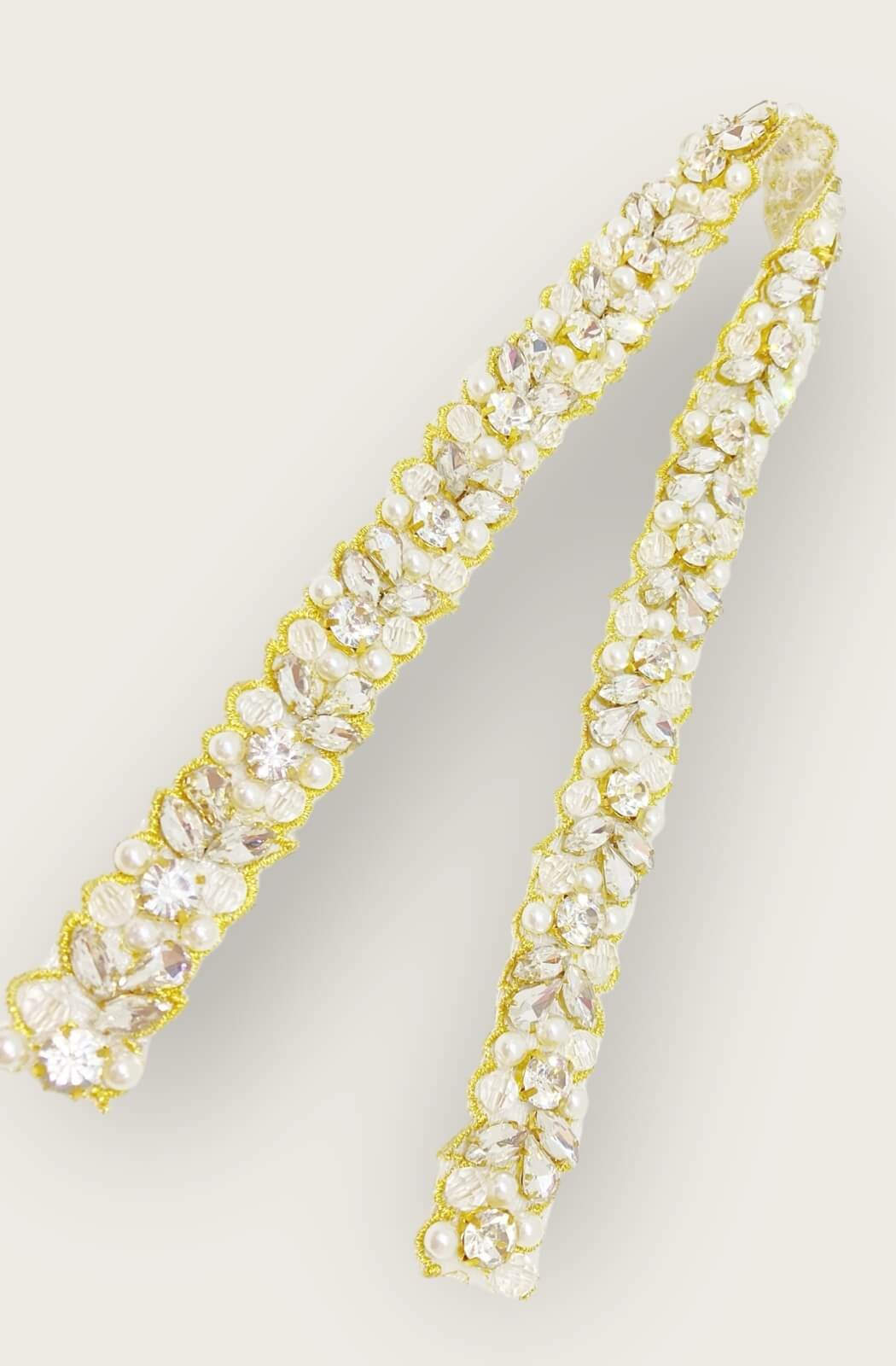 Aplique angosto dorado